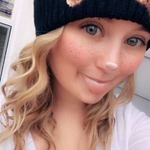 Meet your Posher, Tiffany